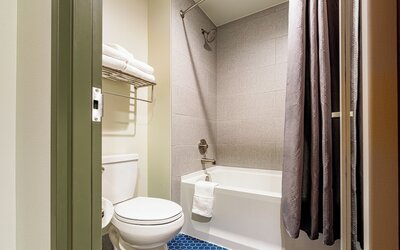 OKANA Resort & Indoor Waterpark