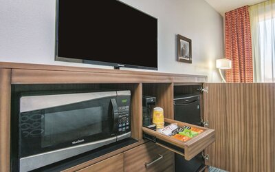 La Quinta Inn & Suites by Wyndham Guthrie