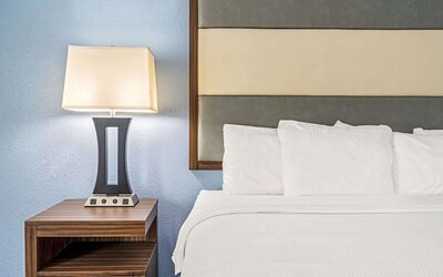 La Quinta Inn & Suites by Wyndham Guthrie