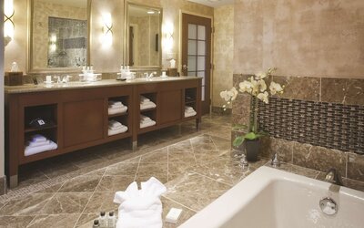 Embassy Suites by Hilton Norman Hotel & Conference Center
