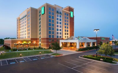 Embassy Suites by Hilton Norman Hotel & Conference Center
