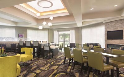 La Quinta Inn & Suites by Wyndham Oklahoma City Norman