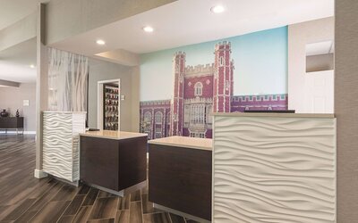 La Quinta Inn & Suites by Wyndham Oklahoma City Norman