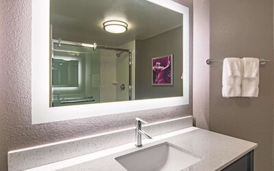 La Quinta Inn & Suites by Wyndham Oklahoma City Norman