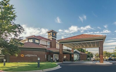 La Quinta Inn & Suites by Wyndham Oklahoma City Norman