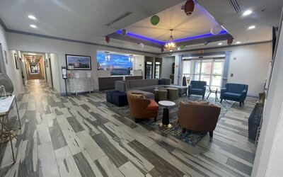 La Quinta Inn & Suites by Wyndham Oklahoma City - Moore