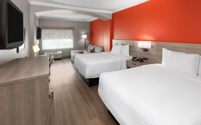La Quinta Inn & Suites by Wyndham Oklahoma City - Moore