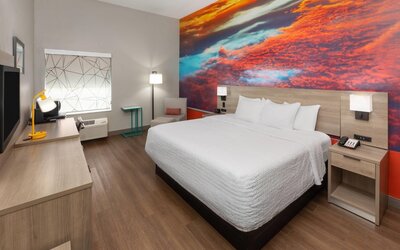 La Quinta Inn & Suites by Wyndham Oklahoma City - Moore