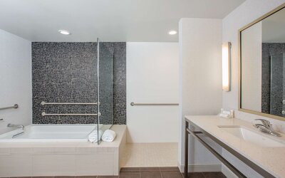 Hilton Garden Inn Olympia