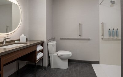 Courtyard By Marriott Olympia