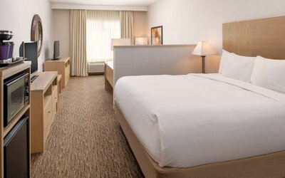 DoubleTree by Hilton Olympia Downtown Capitol District