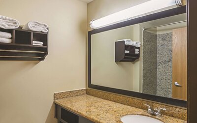 La Quinta Inn by Wyndham Olympia - Lacey