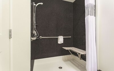 La Quinta Inn & Suites by Wyndham Tumwater - Olympia
