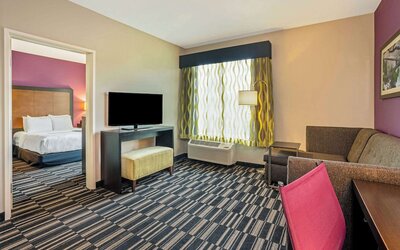 La Quinta Inn & Suites by Wyndham Tumwater - Olympia