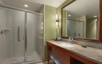 Embassy Suites Omaha-La Vista/Hotel & Conference Center