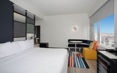 Aloft by Marriott Omaha Aksarben Village