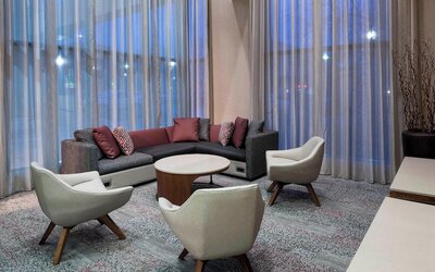 Courtyard by Marriott Omaha Downtown
