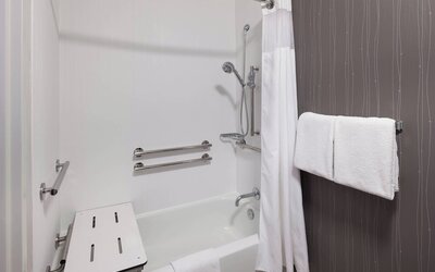 Courtyard by Marriott Omaha Downtown