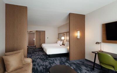 Fairfield by Marriott Inn & Suites Omaha at MH Landing