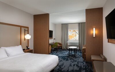Fairfield by Marriott Inn & Suites Omaha at MH Landing