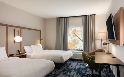 Fairfield by Marriott Inn & Suites Omaha at MH Landing