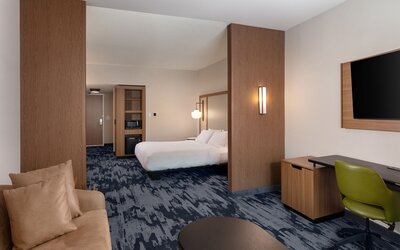 Fairfield by Marriott Inn & Suites Omaha at MH Landing