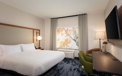 Fairfield by Marriott Inn & Suites Omaha at MH Landing
