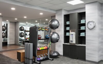 Fairfield by Marriott Inn & Suites Omaha at MH Landing