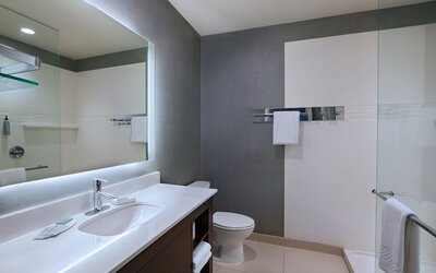 Residence Inn by Marriott Omaha Aksarben Village