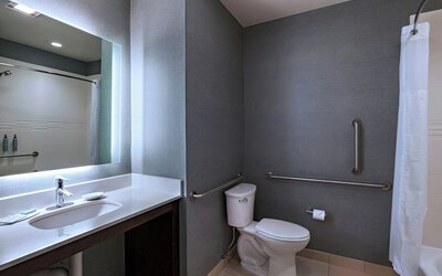 Residence Inn by Marriott Omaha Aksarben Village