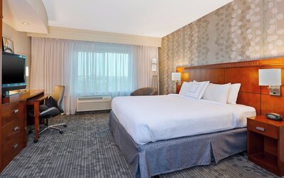 Courtyard by Marriott Omaha La Vista