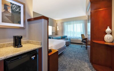 Courtyard by Marriott Omaha La Vista