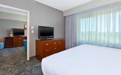 Courtyard by Marriott Omaha La Vista