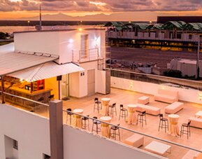 Hotel Portal Del Río