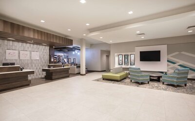 Hilton Garden Inn Omaha Aksarben Village