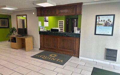 La Quinta Inn by Wyndham Omaha Southwest