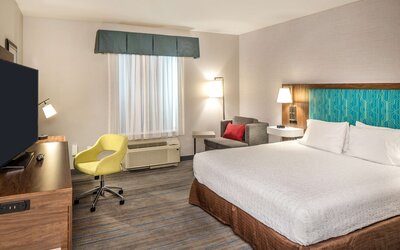 Hampton Inn & Suites Omaha Southwest-La Vista