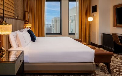 The Peregrine Omaha Downtown, Curio Collection by Hilton