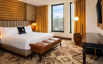 The Peregrine Omaha Downtown, Curio Collection by Hilton