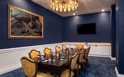 The Peregrine Omaha Downtown, Curio Collection by Hilton