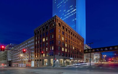 The Peregrine Omaha Downtown, Curio Collection by Hilton