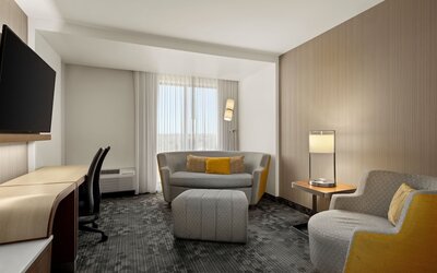 Courtyard by Marriott Omaha East/Council Bluffs, IA