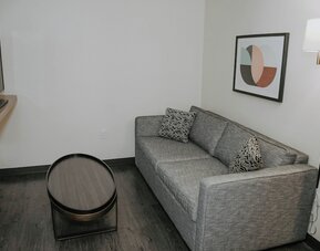 Holiday Inn Omaha Downtown - Waterpark by IHG