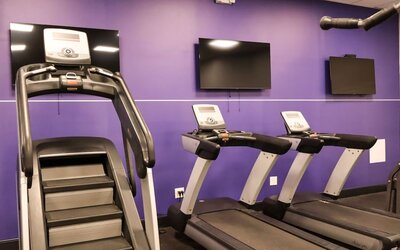 Holiday Inn Omaha Downtown - Waterpark by IHG