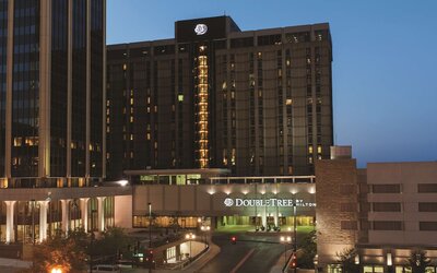 DoubleTree by Hilton Omaha Downtown