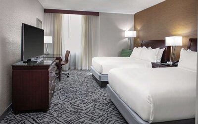 DoubleTree by Hilton Omaha Downtown