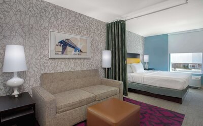 Home2 Suites by Hilton Omaha West, NE