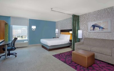 Home2 Suites by Hilton Omaha West, NE