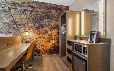 Cambria Hotel Omaha Downtown