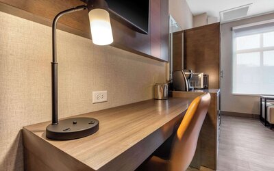 Cambria Hotel Omaha Downtown